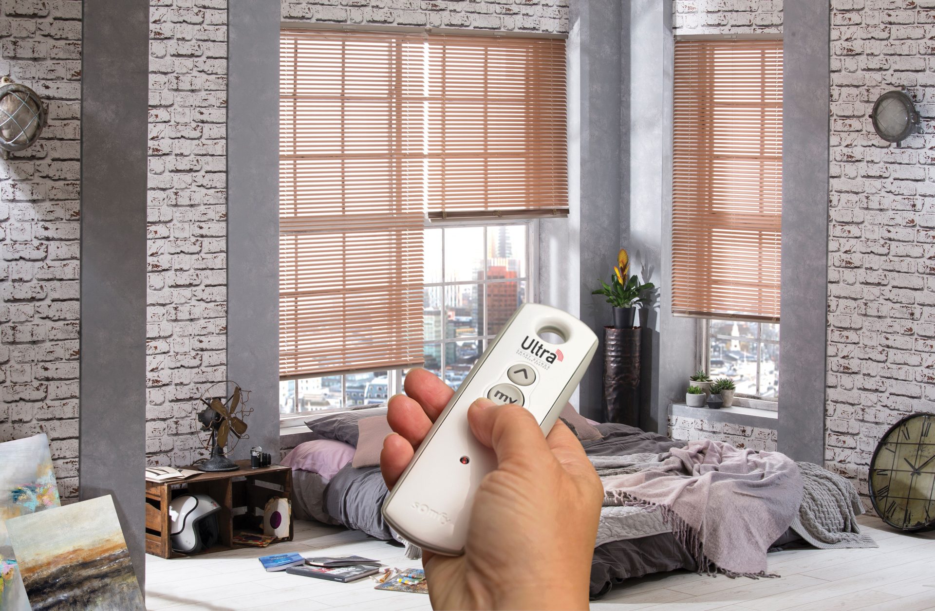 Remote Control Blinds UK | Electric Blinds for Conservatories