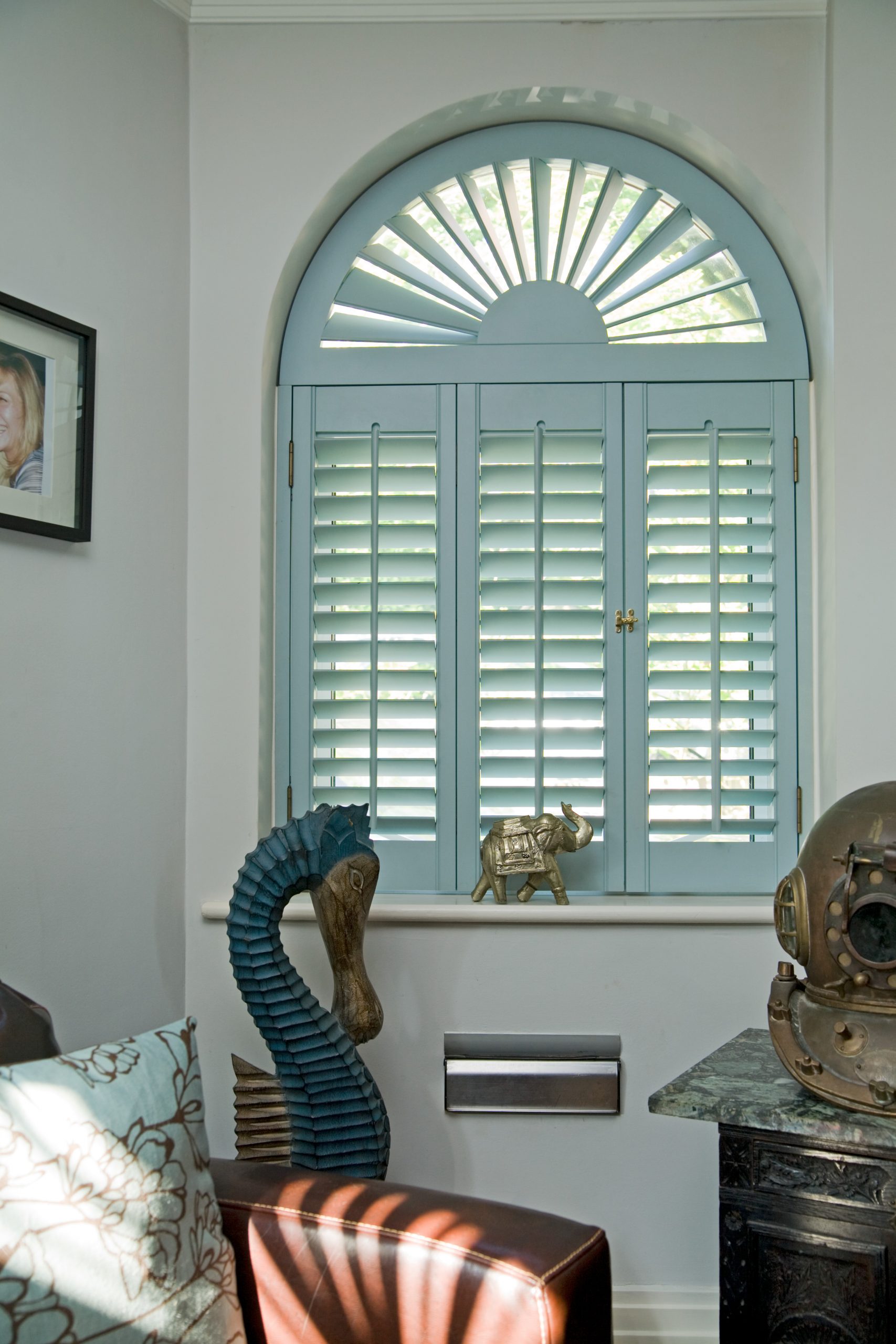 See how to use blinds, shutters and screens in your home